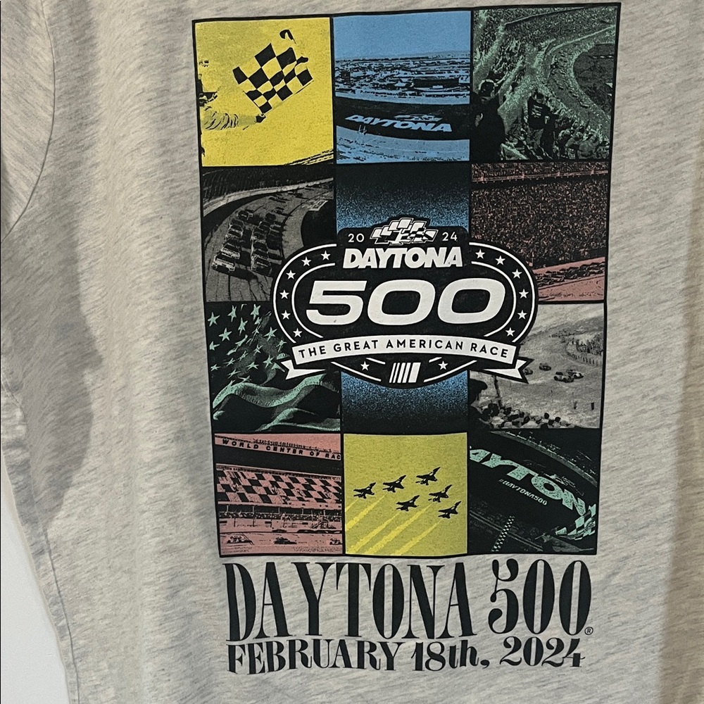 Ladies Daytona 500 t shirt. 3/$20